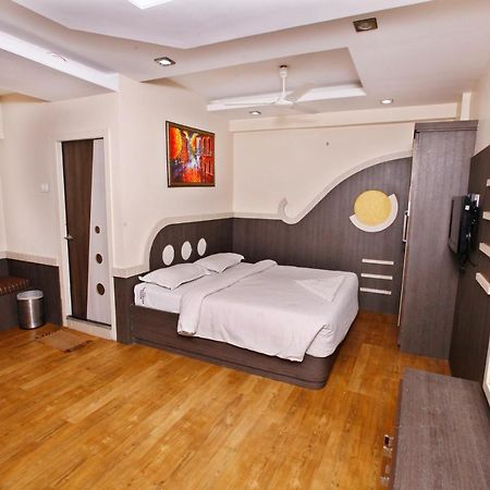 Hotel Vasantham Coimbatore Extérieur photo