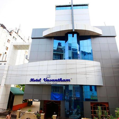 Hotel Vasantham Coimbatore Extérieur photo