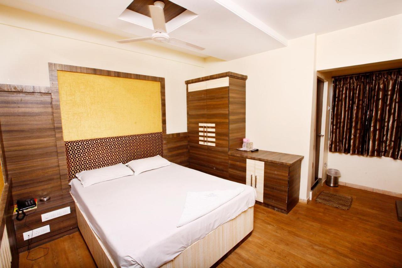 Hotel Vasantham Coimbatore Extérieur photo