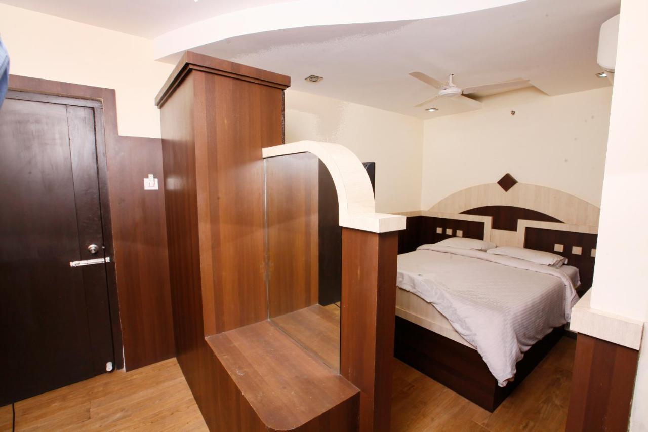 Hotel Vasantham Coimbatore Extérieur photo